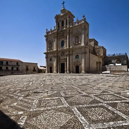 Casa Lina - 10 Min Dalla Riserva Di Pantalica- Parcheggio Libero Sortino